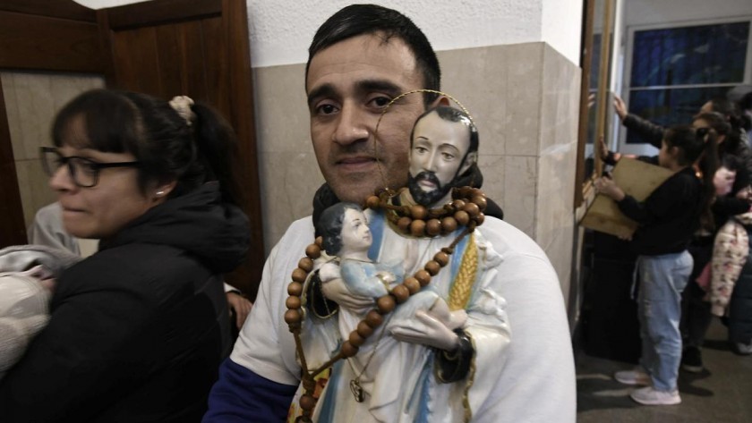 Miles de fieles en la celebración de San Cayetano, patrono