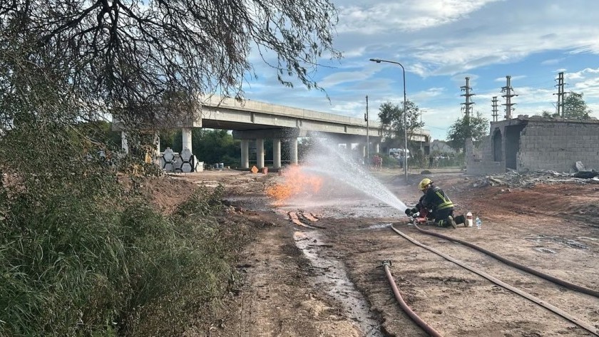 Casas destrozadas y cinco heridos por la explosión de un caño de gas en Córdoba