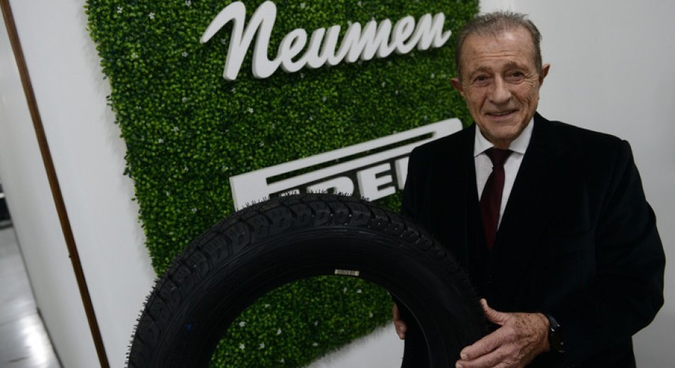 Empresario admitió que estaban “robando” con el precio de los neumáticos