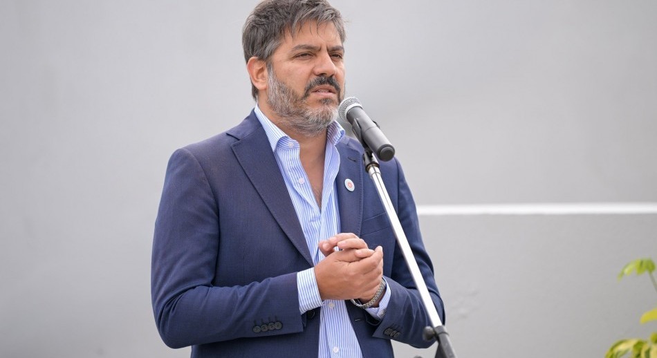 El gobierno bonaerense cuestionó la ofensiva de LLA contra las tasas municipales