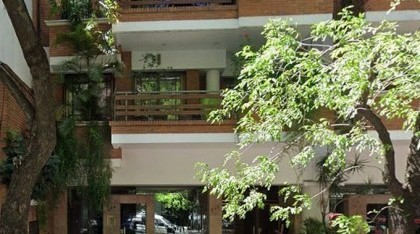 Adorni compró un departamento en Caballito por USD 230.000 con una hipoteca privada