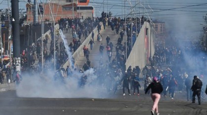 Bolivia: Sectores fines a Evo Morales avanzan hacia La Paz tras 14 días de bloqueos