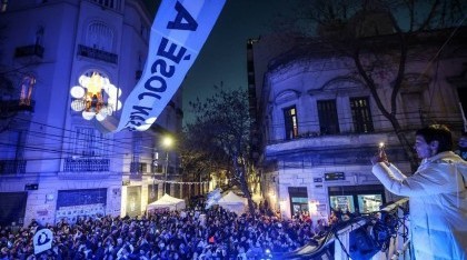 Podrían revocar el arresto domiciliario de Cristina Kirchner por los actos frente a su casa