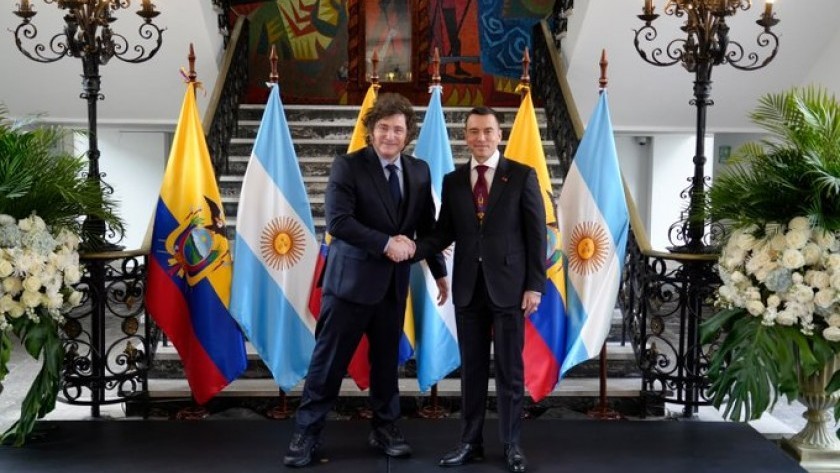 Milei y Noboa encabezaron la firma de acuerdos bilaterales en Quito