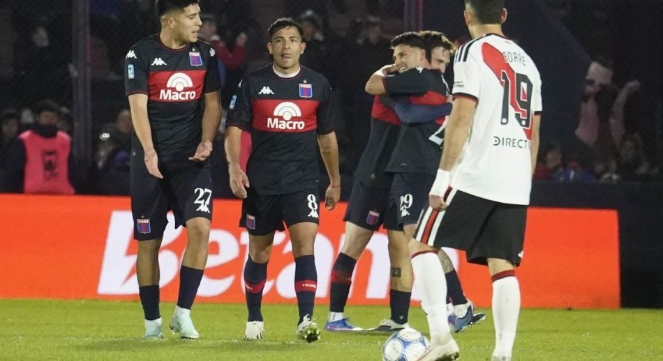 River cayó ante Tigre y acumula seis derrotas consecutivas en el fútbol local